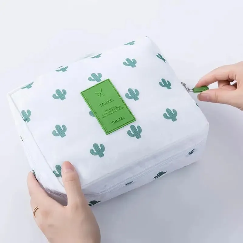 Multi-Pocket Printed Outdoor Travel Cosmetic Organizer Bag