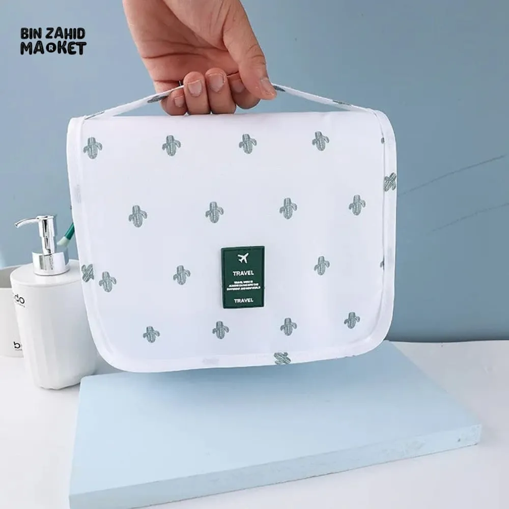 MULTIFUNCTIONAL TRAVEL COSMETIC ORGANIZER