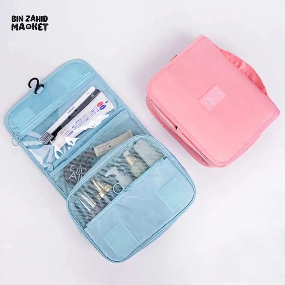 MULTIFUNCTIONAL TRAVEL COSMETIC ORGANIZER