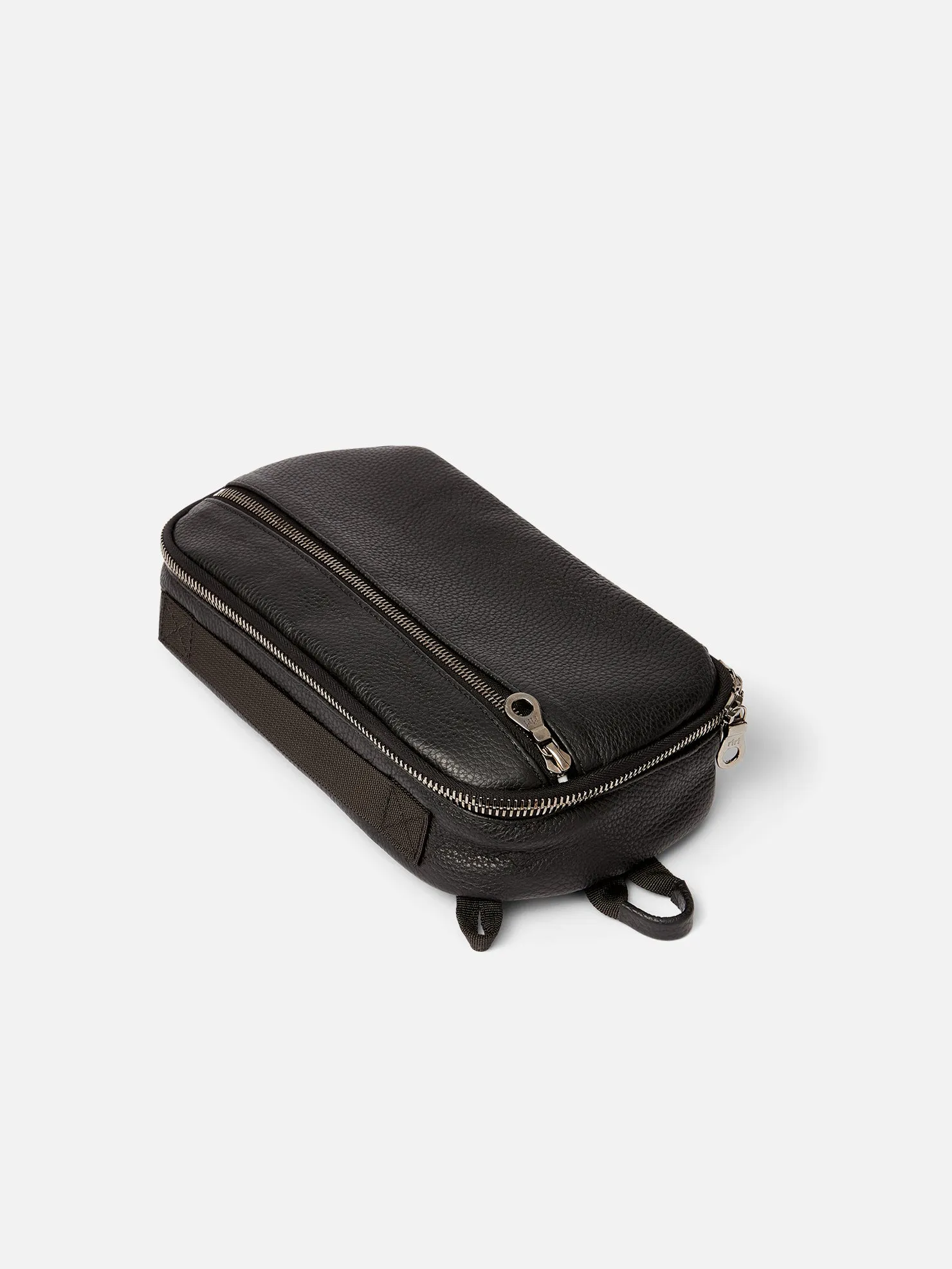 TRAVEL DOPP