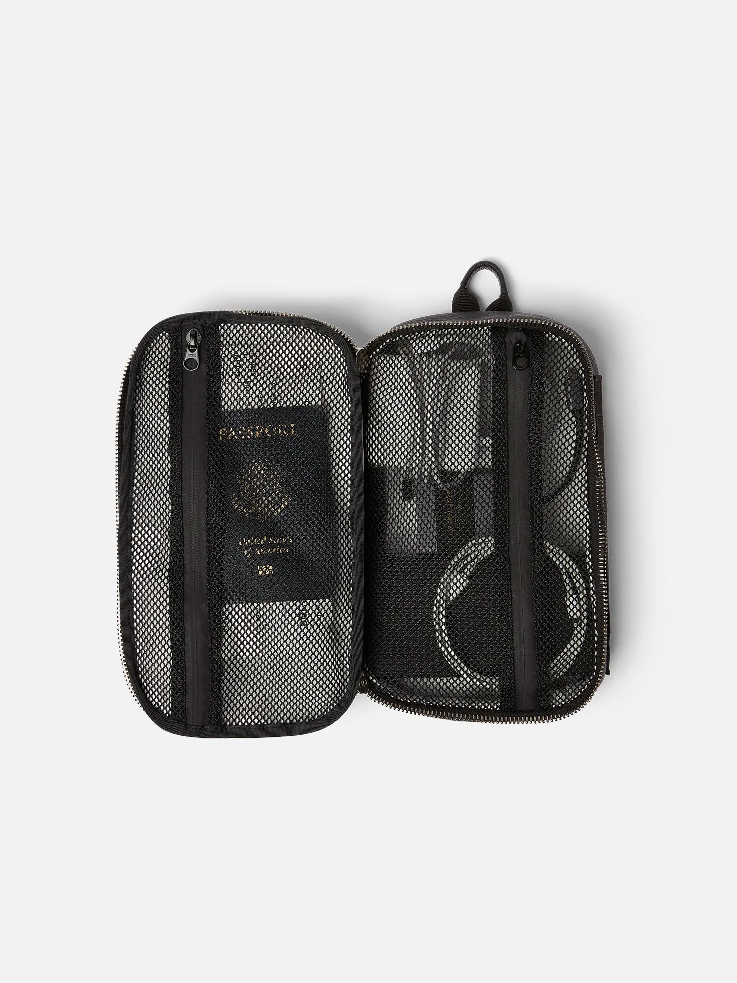 TRAVEL DOPP